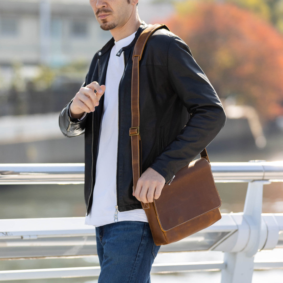 Amazon | [グレオール] 栃木レザー ショルダーバッグ 本革 日本